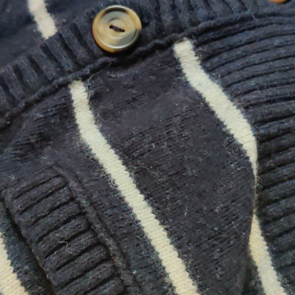 Hollister size M navy blue striped sweater - Picture 3 of 3